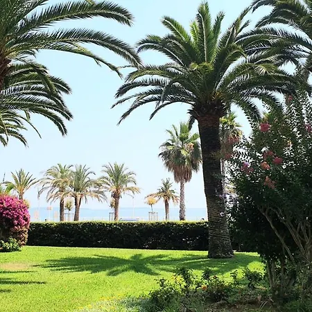 דירה Garden And Sea View