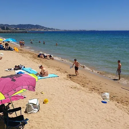 Garden And Sea View Cannes